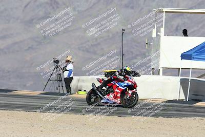 media/Dec-07-2025-CVMA (Sun) [[3e7d2de5dc]]/Race 6-The Shootout/